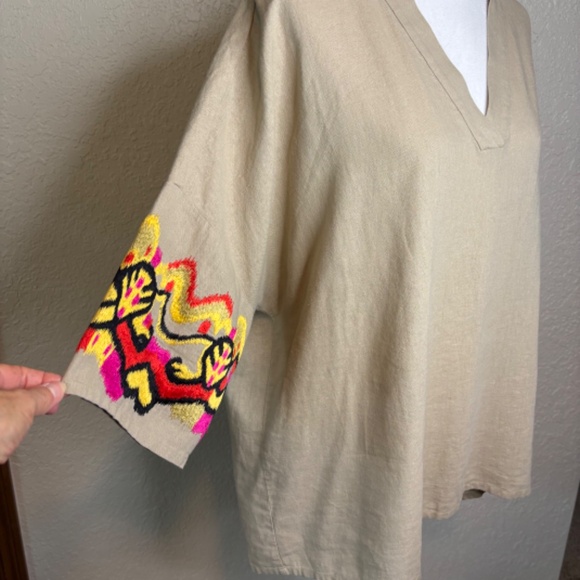 Natori Beige Tan Embroidery Linen V-Neck Dolman Sleeve Tunic Top Women's Size L - Picture 9 of 17